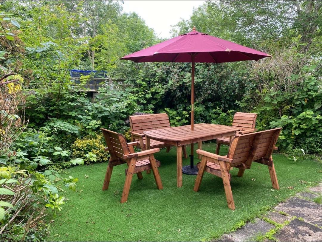 Lovely 2-Bed Apartment In Knowle Solihull Exteriör bild